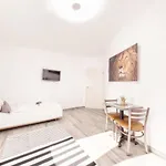 Guest house Amanda 3*