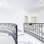 Amanda Guest house