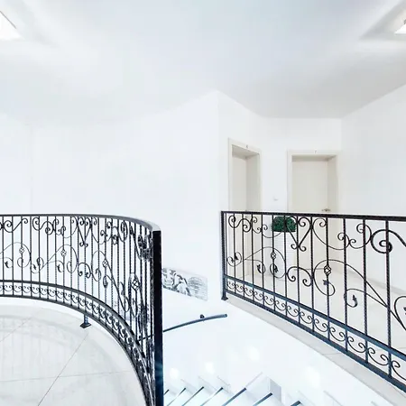 Amanda 3* ベルリン