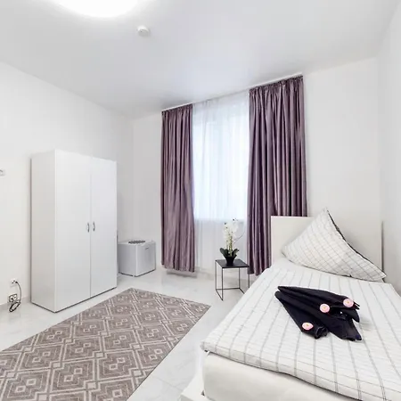 ゲストハウス Amanda